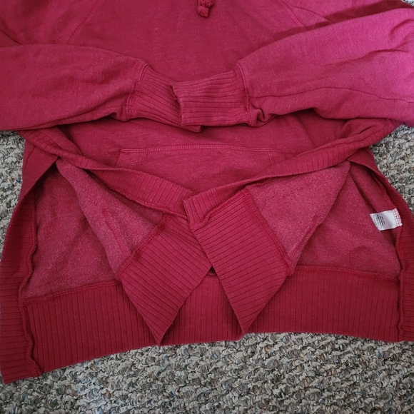 SO pullover hoodie. Size medium, heathered raspberry, NWOT - Picture 2 of 5